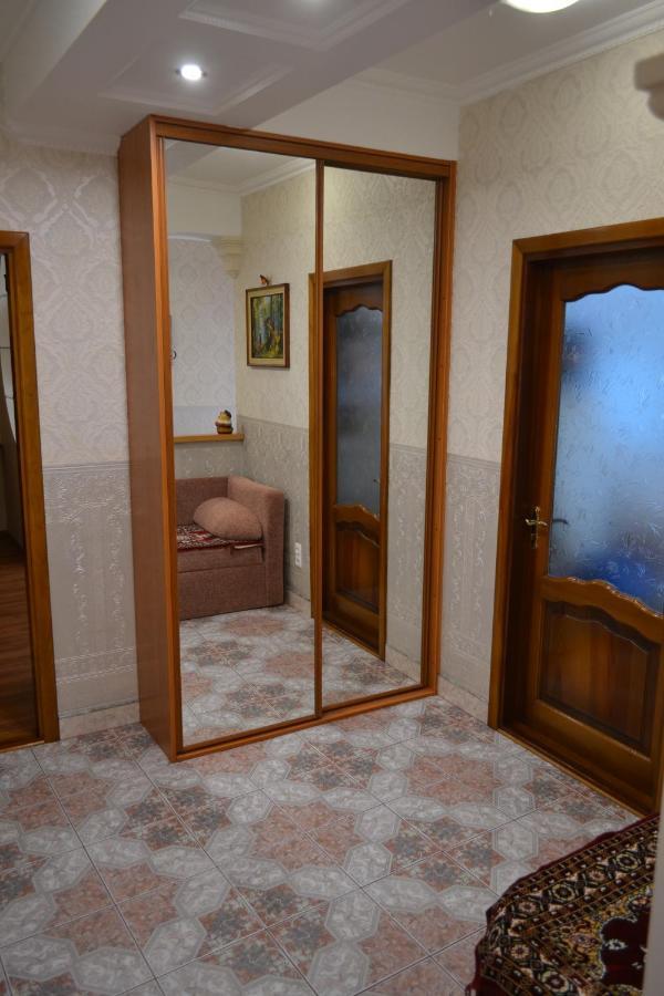 Executive Suite In The Centre Тернопил Екстериор снимка