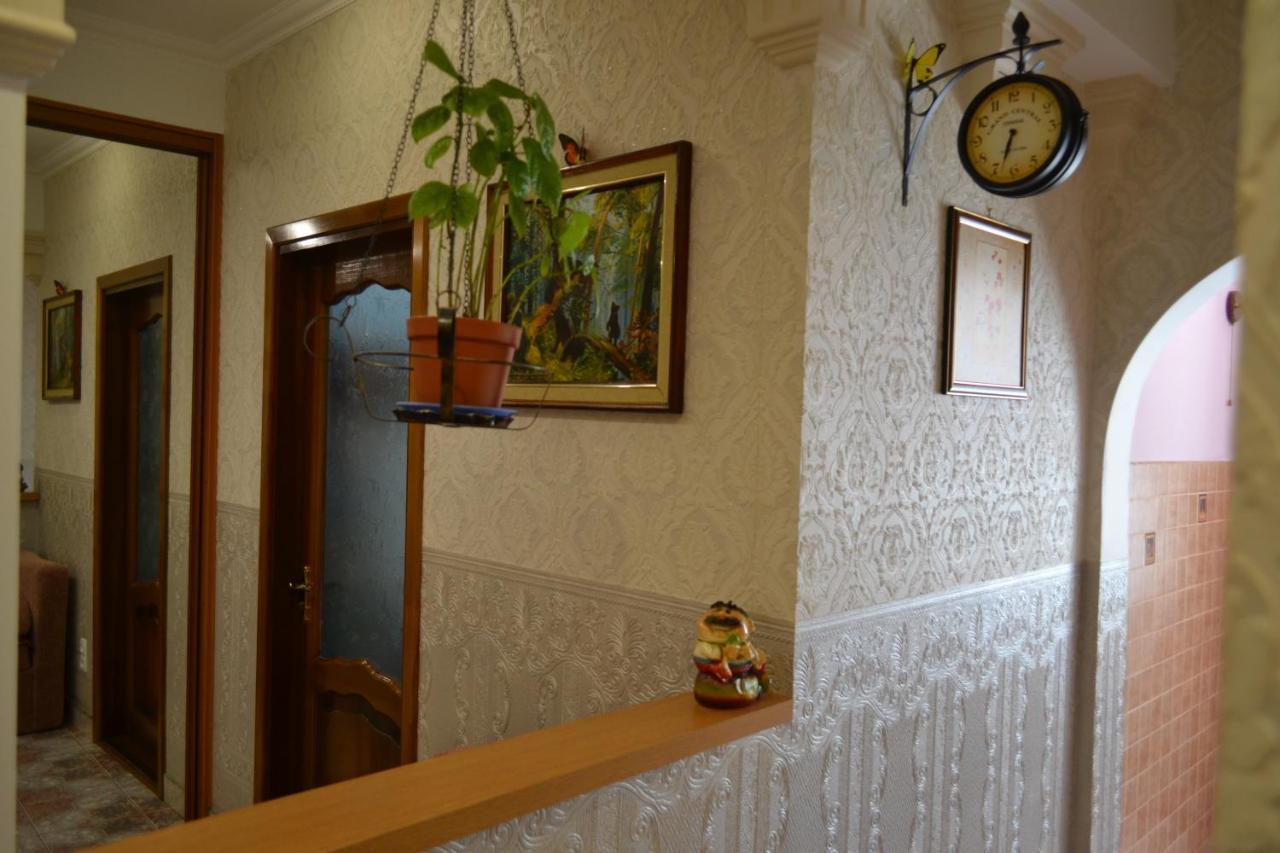 Executive Suite In The Centre Тернопил Екстериор снимка